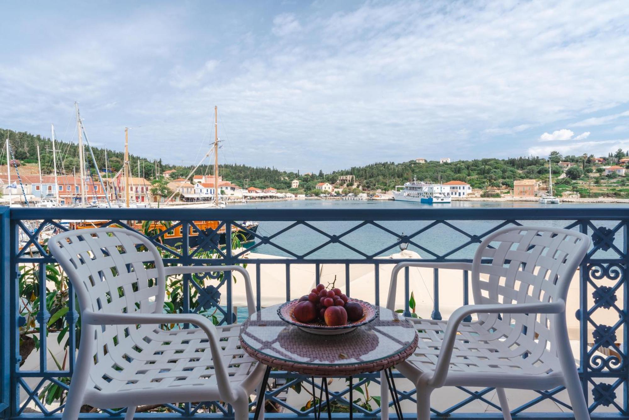 Authentic Suites In Fiscardo 피스카던 외부 사진